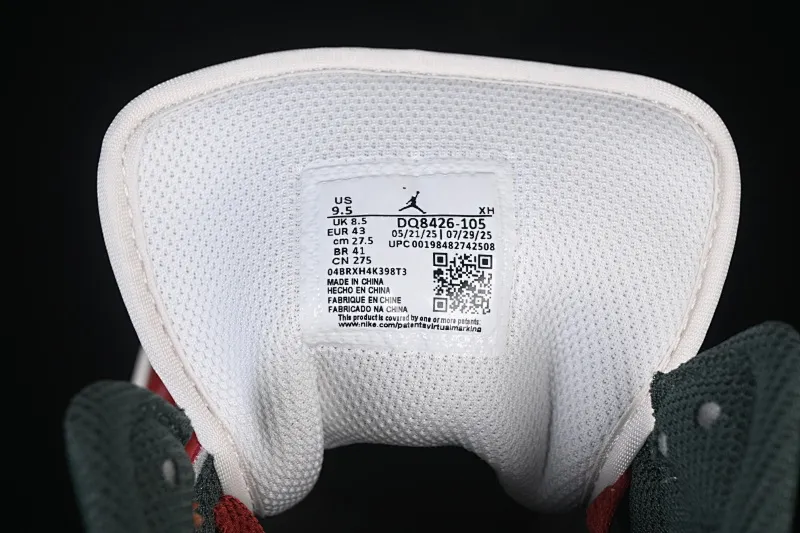 All categories Air Jordan Jordan series basketball shoes Air Jordan 1 Mid Air Jordan 1 Mid AJ1 Joe 1 white red green hook Chinese cultural casual sneakers DQ8426-105